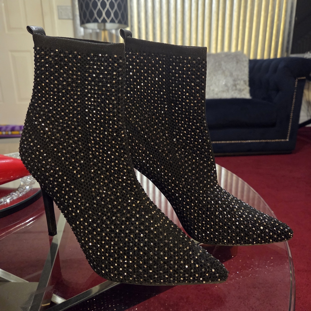 Elegant Black Studded Ankle Boots